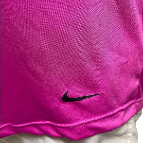 Nike tank top for women, size small, color pink & logo details in the back. - Picture 3 of 3